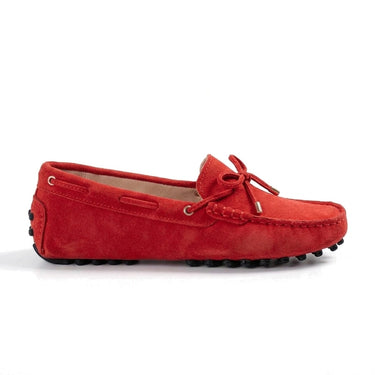 Maëlys mocassin souple femme en daim à nœud rouge, vue de profil